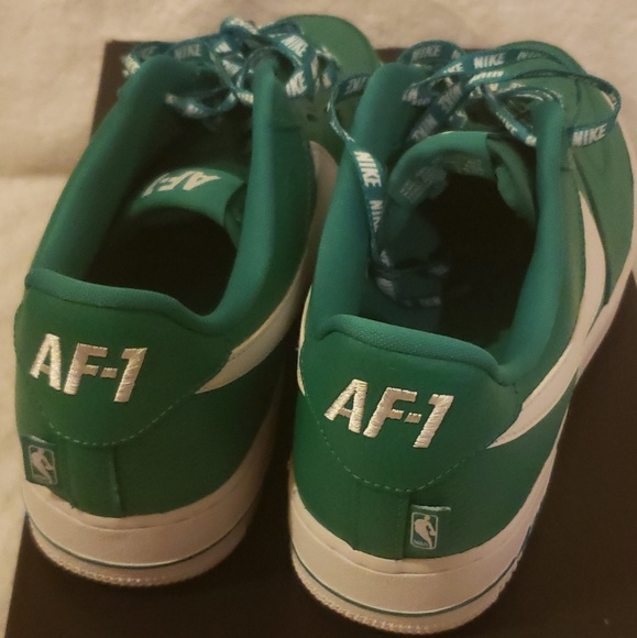 Nike Air Force 1 07 LV8 NBA Pack - Picture 2 of 8